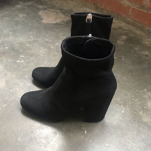 Steve Madden black ankle booties